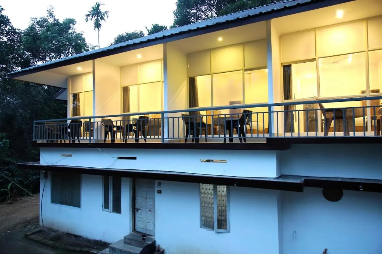 Kurinjiyil Plantation Stay Anachal